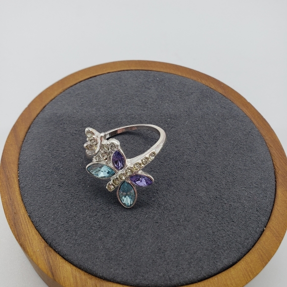 Avon Dancing Butterfly 🦋 Ring - Picture 4 of 5